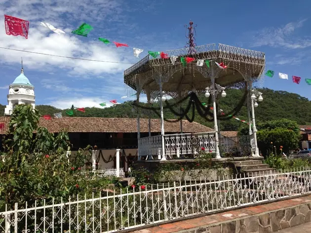 Plaza der mexikanischen Revolution in San Sebastian del Oeste