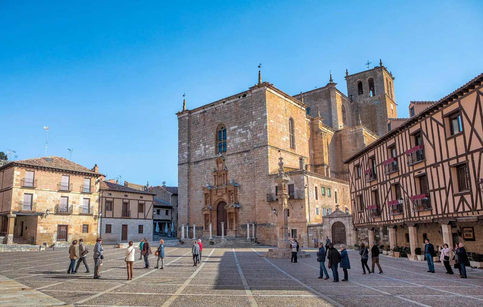 Plaza Mayor of Peñaranda de Duero в Бургосе