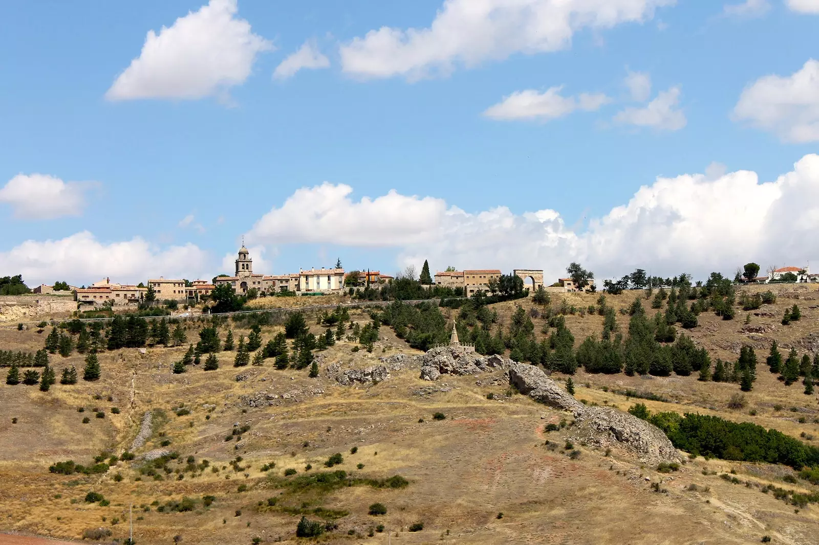 Pogled na Medinaceli sa ceste