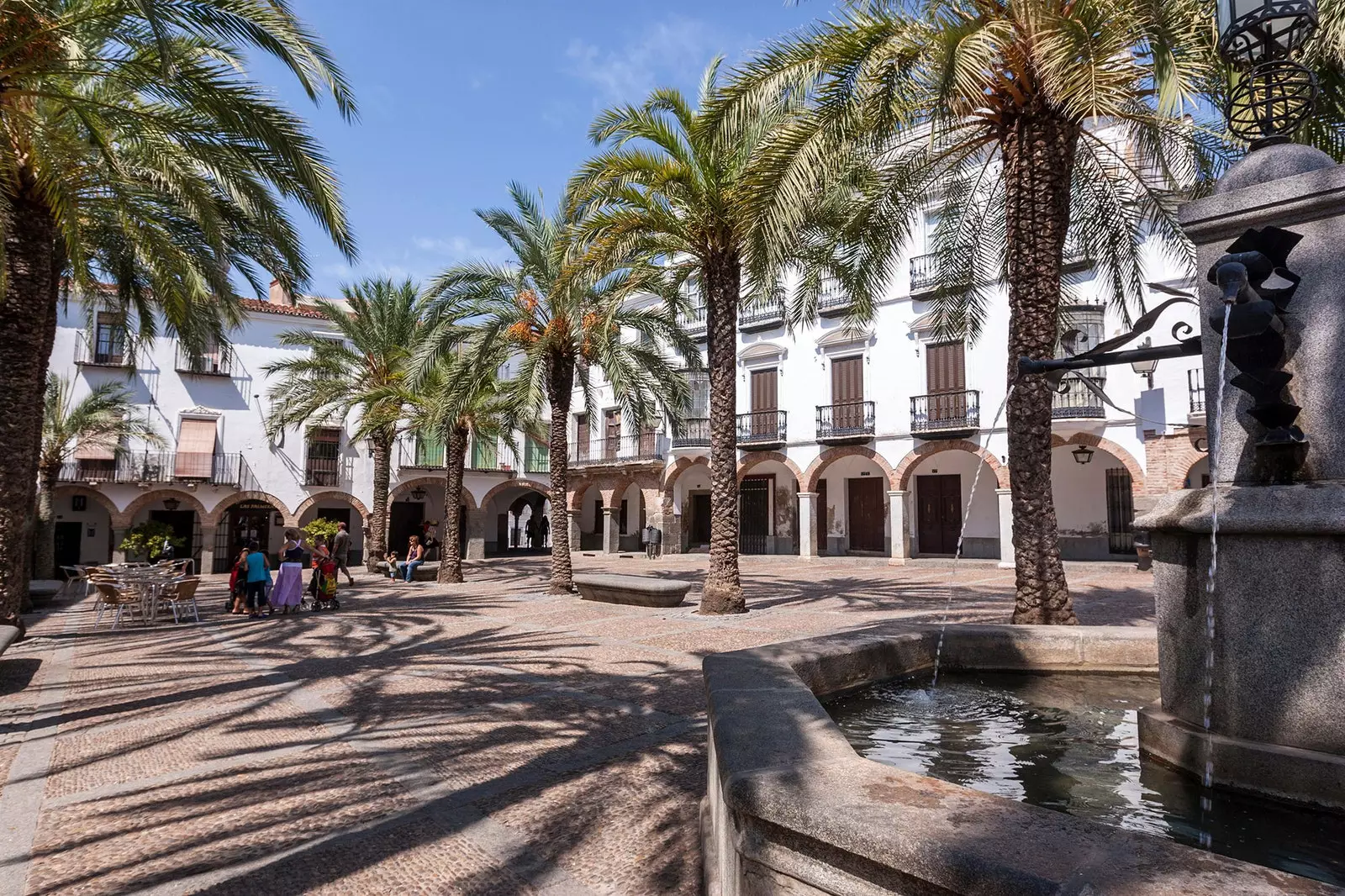 Zafra il-belt ta Extremadura li qatt ma kellha Plaza Mayor