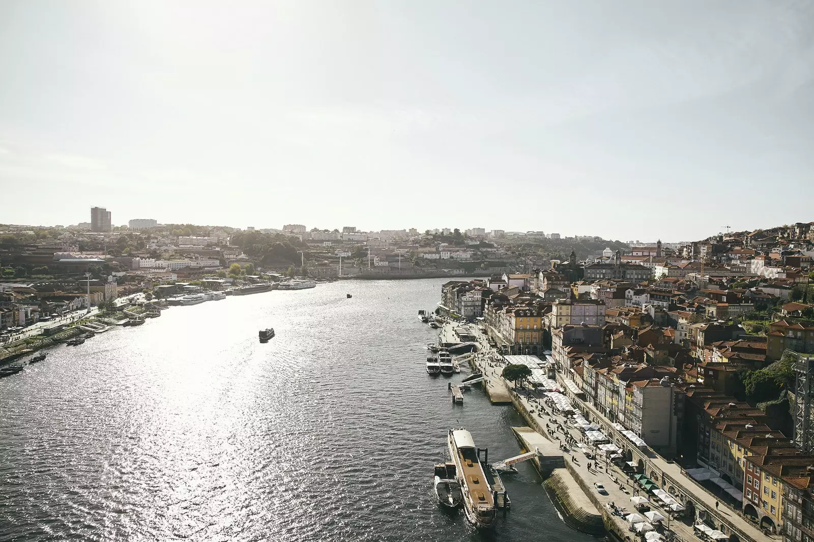 Porto avant-garde huanza ambapo Douro inaishia