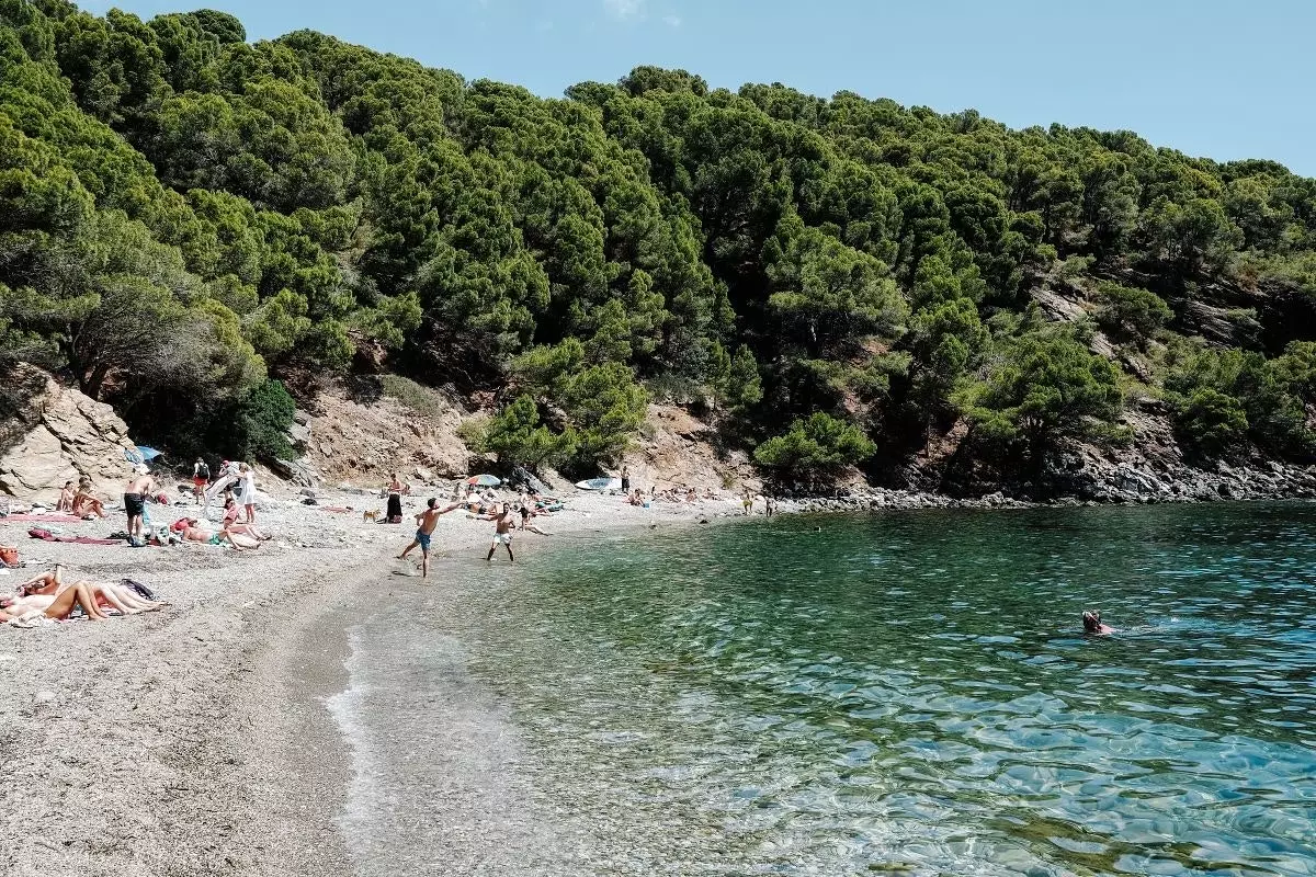 Costa Brava'daki en iyi uykular Rostella gibi koylardadır.