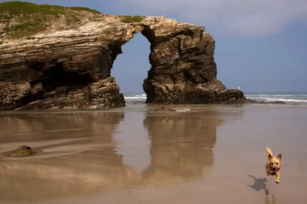 Praia das Catedrais