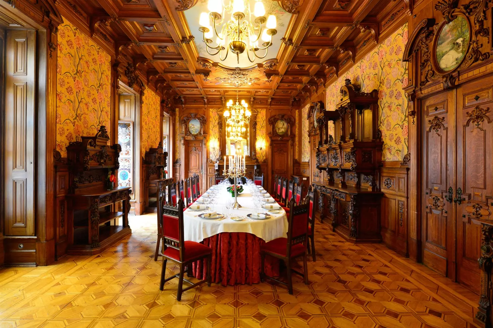 Sumptuous decoration in the Renascença Room of the Pestana Palace Lisboa.