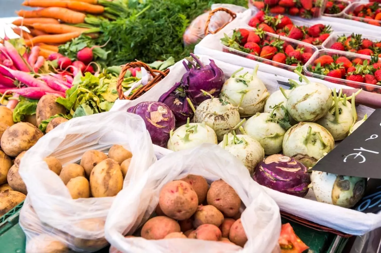 Mercado das Páginas da Colônia Güell