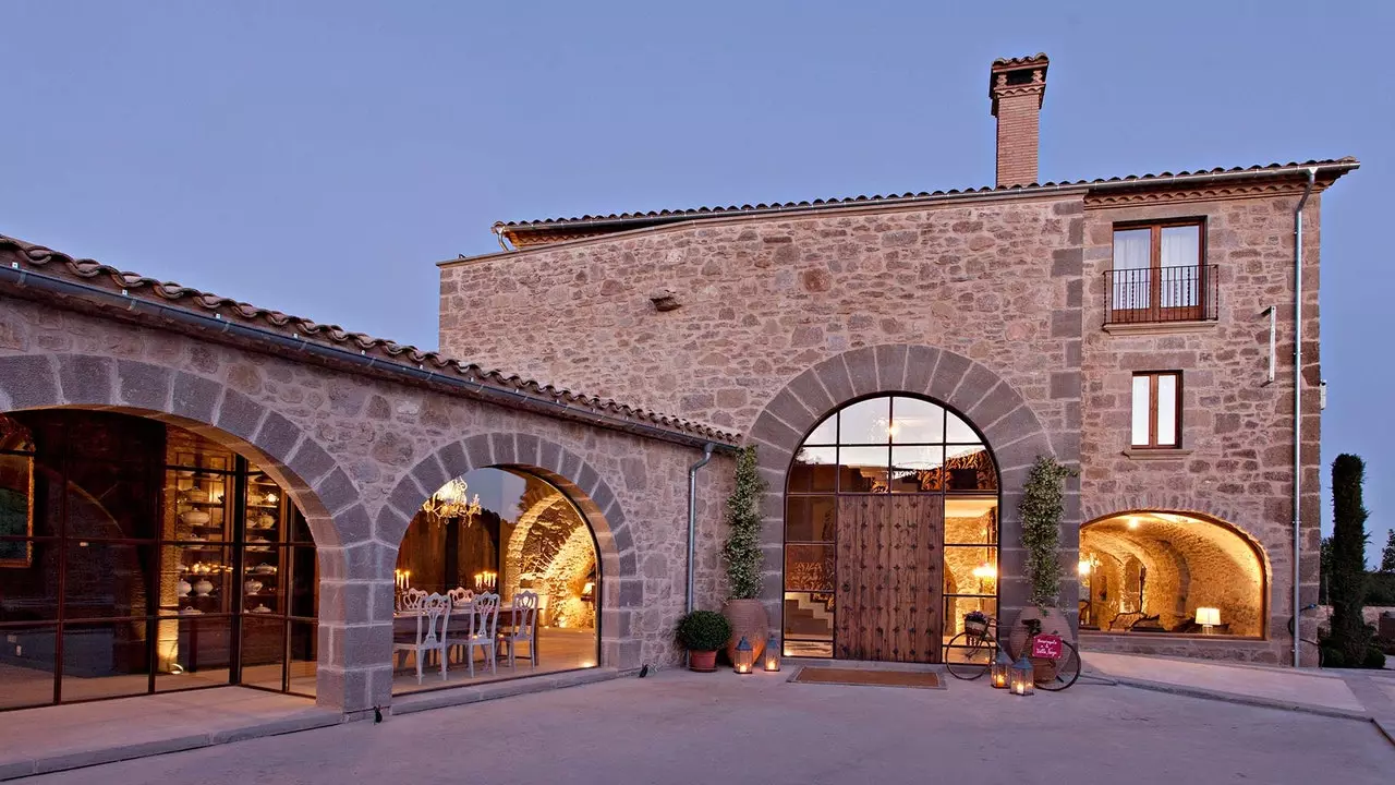 La Vella Farga: a hotel to love between 11th century walls