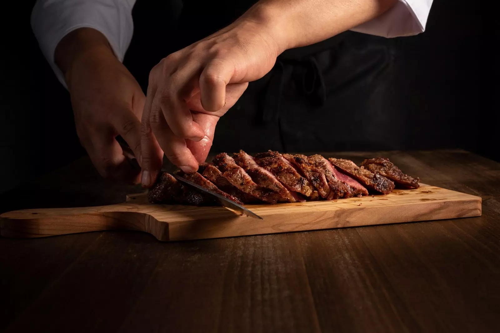 Tapas e brasas de bambu