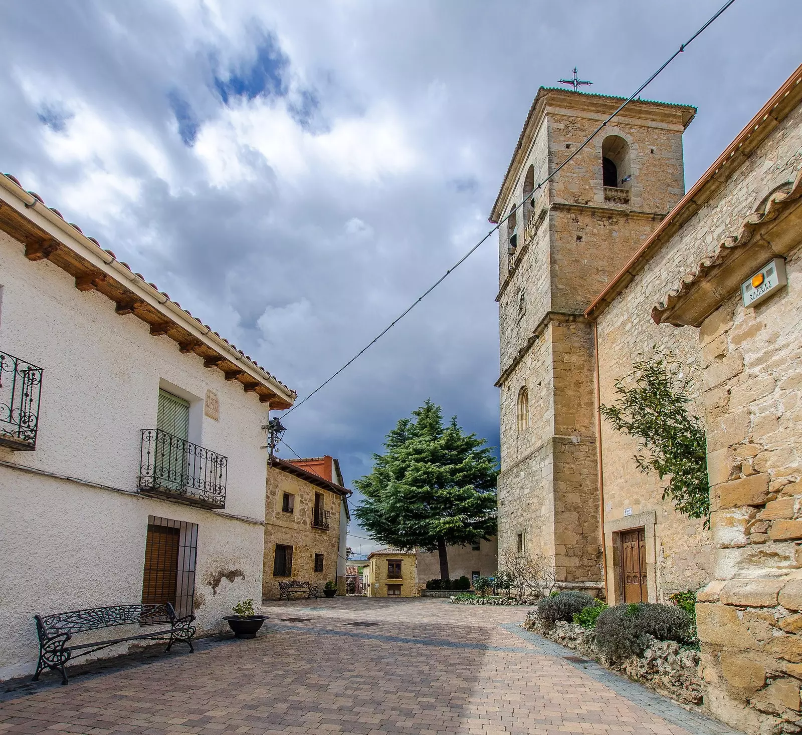 Plaza de Marcelo Esteban'dan San Benito Kilisesi