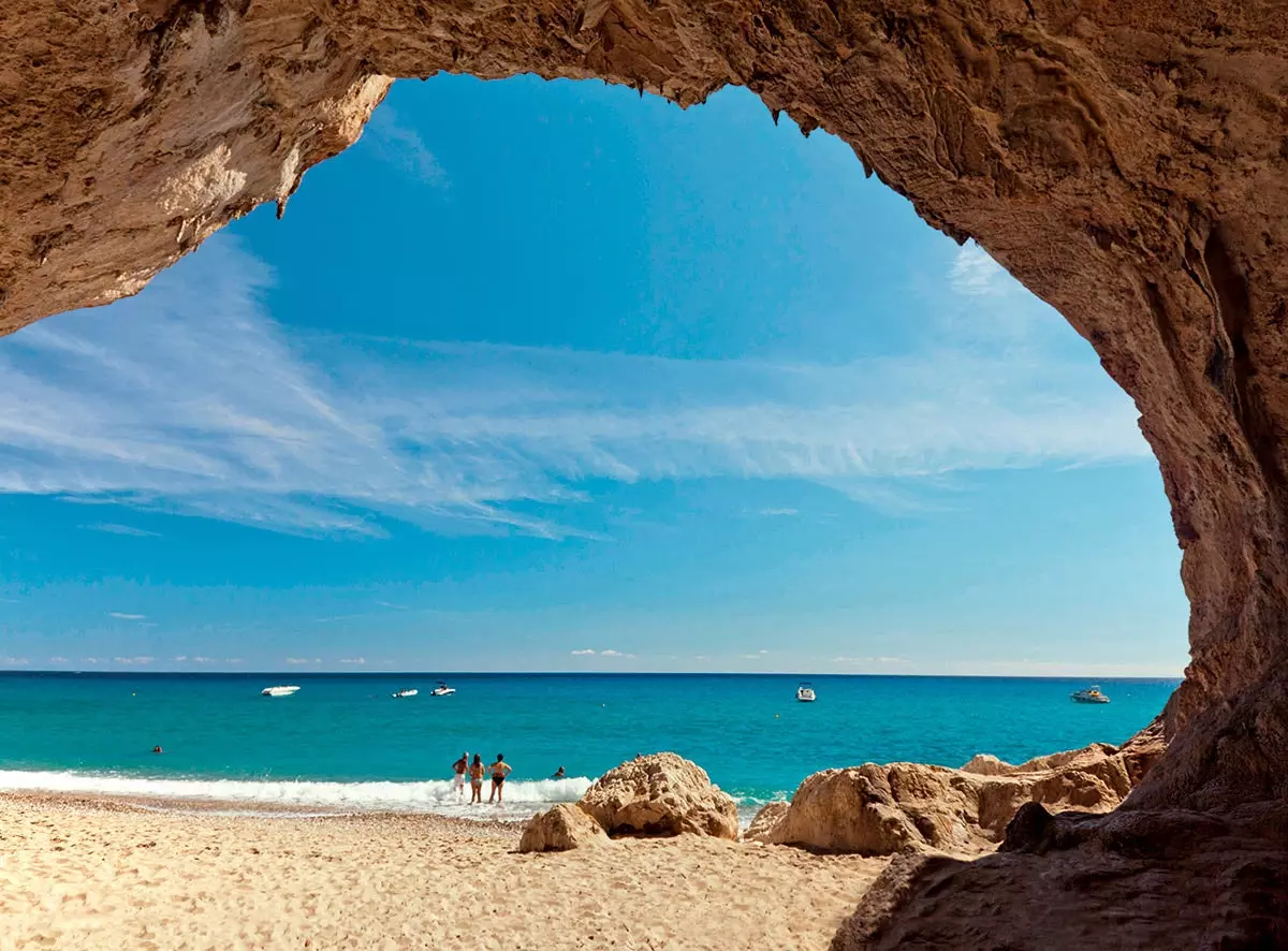 Sardinia salah satu tempat di mana anda akan tinggal lebih lama