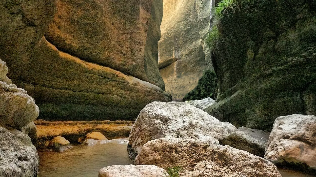 Valea Lecrín, frumusețe virgină din Granada