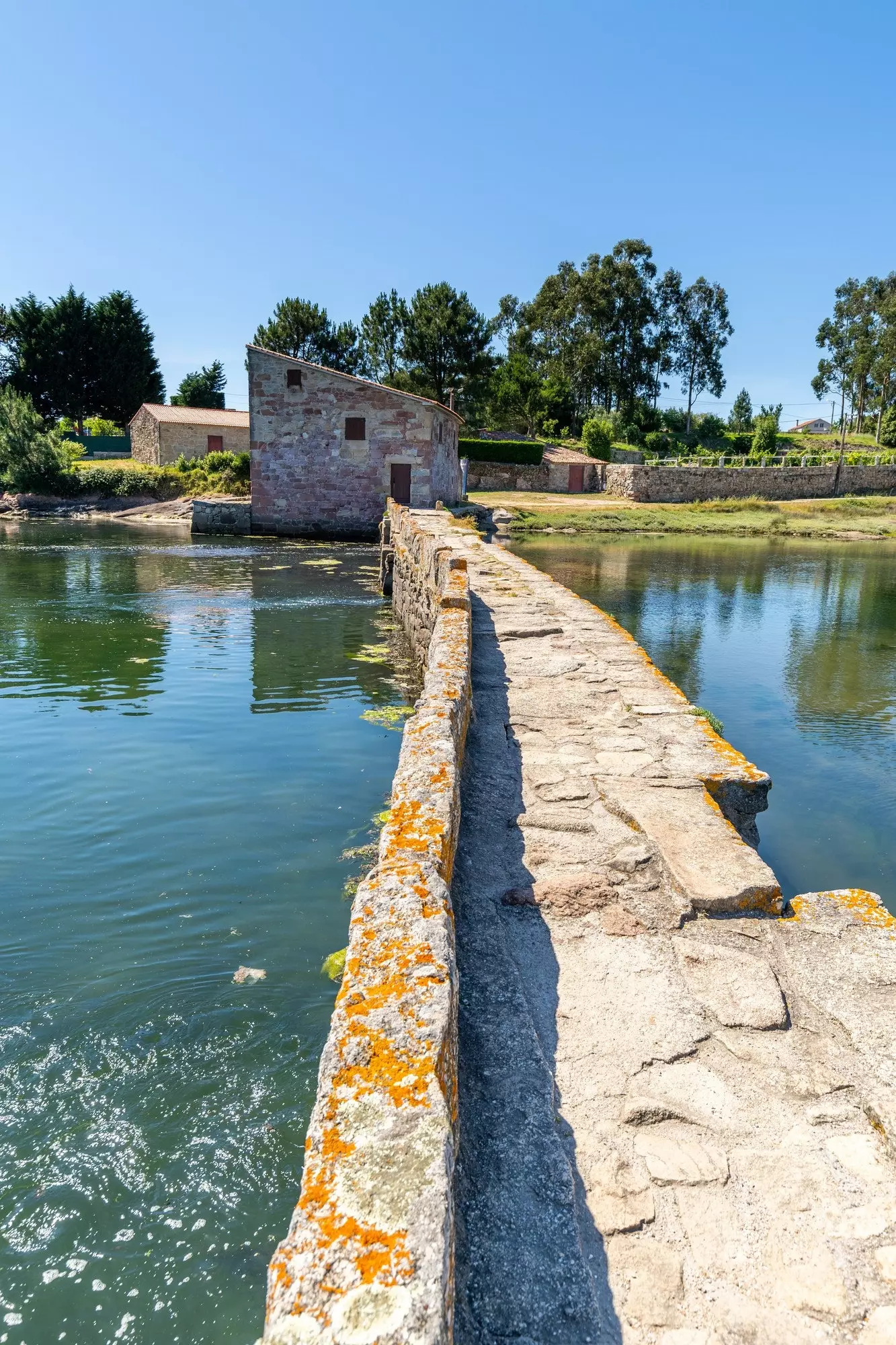 Seca sjávarfallamylla í Cambados.