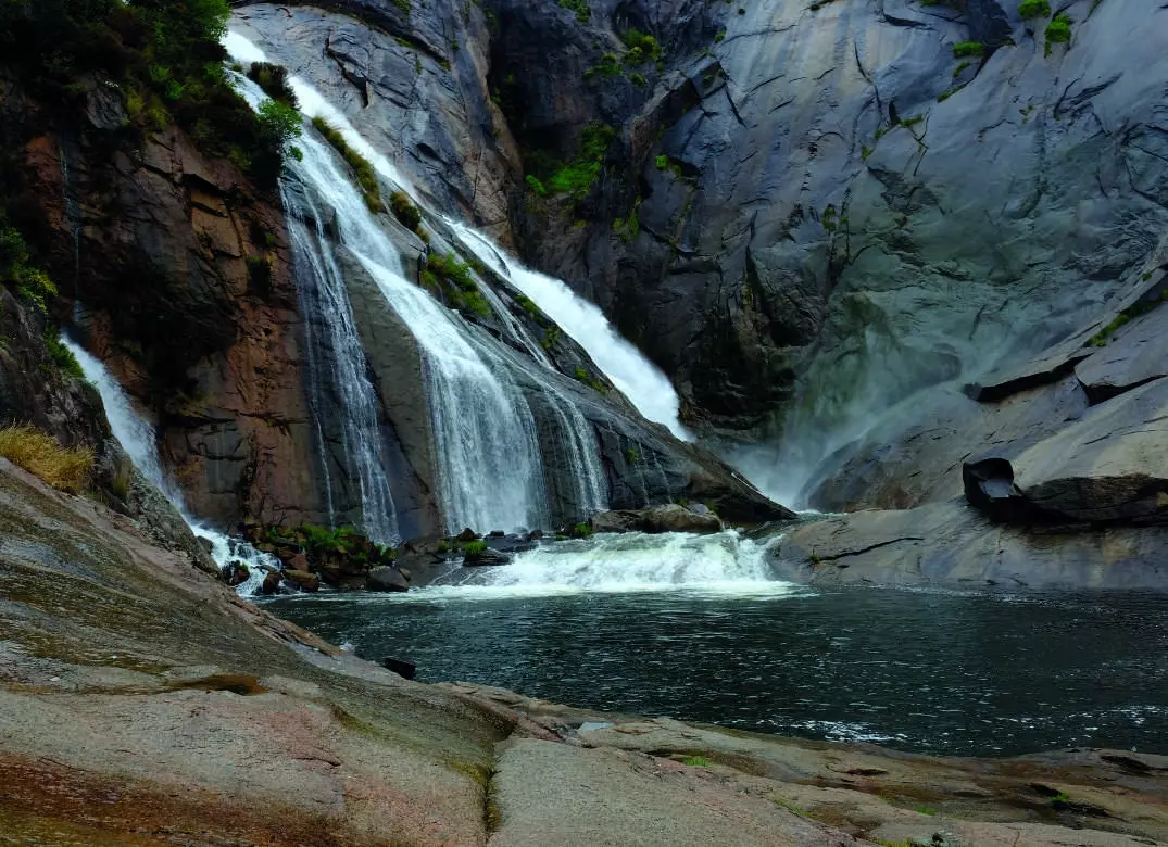 Air Terjun atau Fervenza do Xallas Galicia