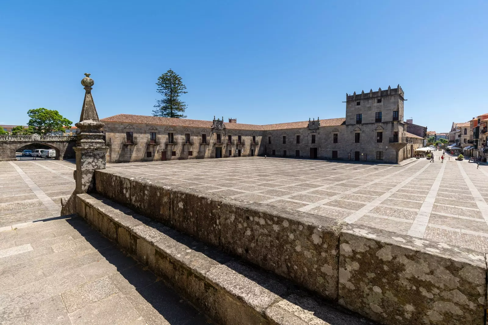 Ansambel sejarah-artistik Cambados Rías Baixas.