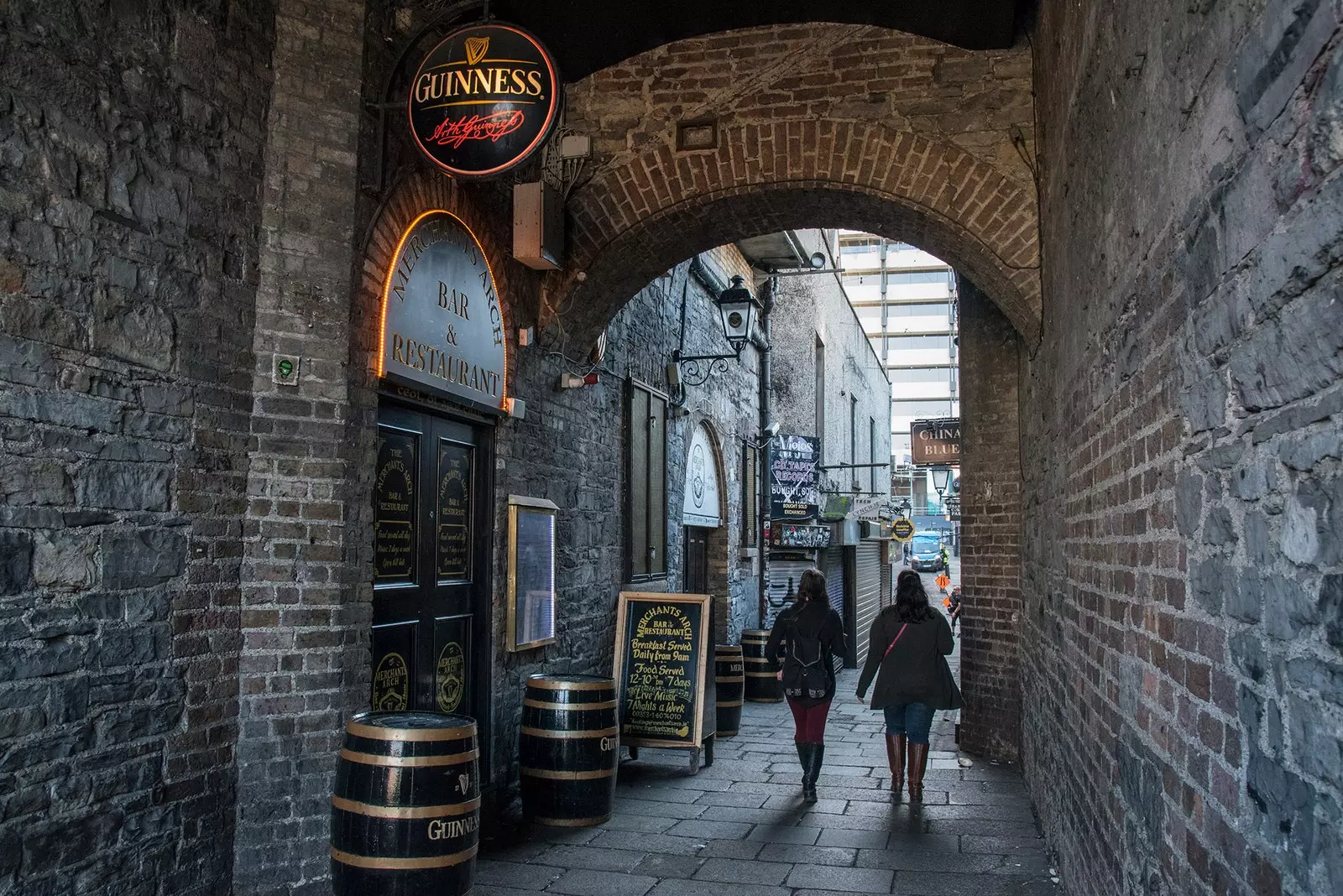 Dublin Penny körpüsünün altında