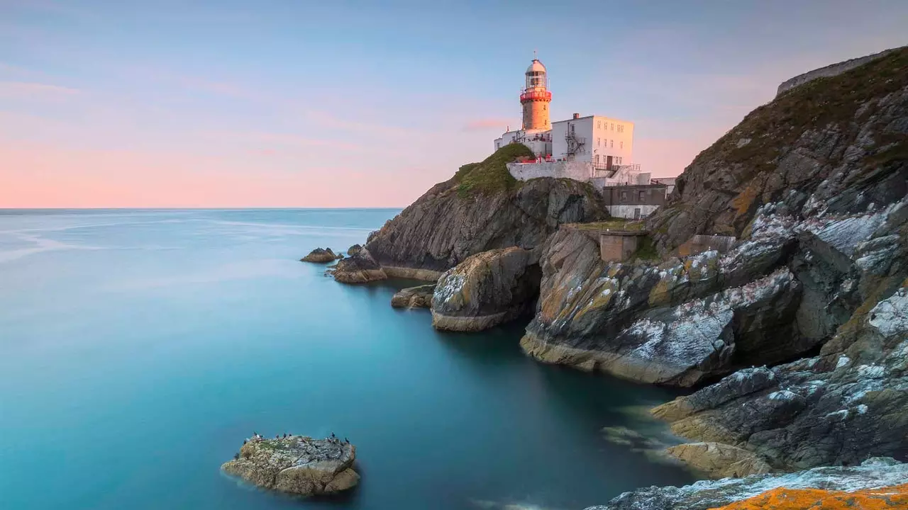 Howth, Дублиннің сыртындағы теңіздегі жұмақ