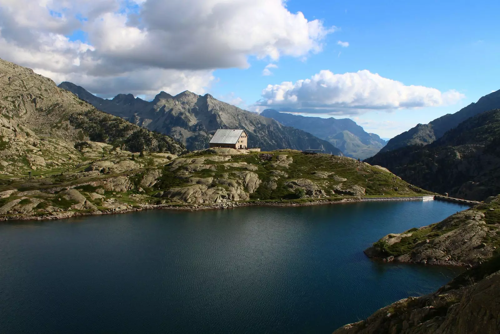 Huesca canlı təbiəti.