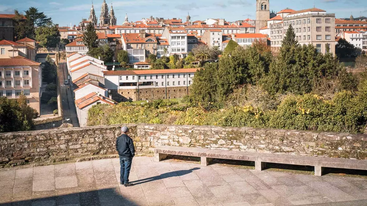 El Santiago del Barroquista: un passeig psicogeogràfic per la cara B de la ciutat