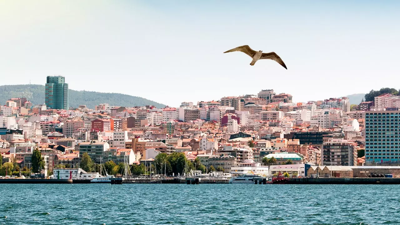 Vigo (i okolina) pod lupom: grad pisca Dominga Villara