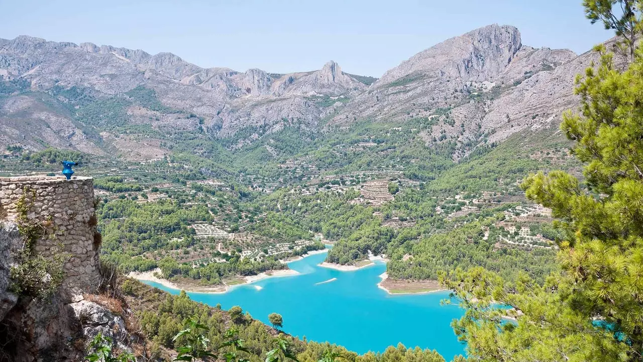 Turas go dtí an taobh istigh de Alicante