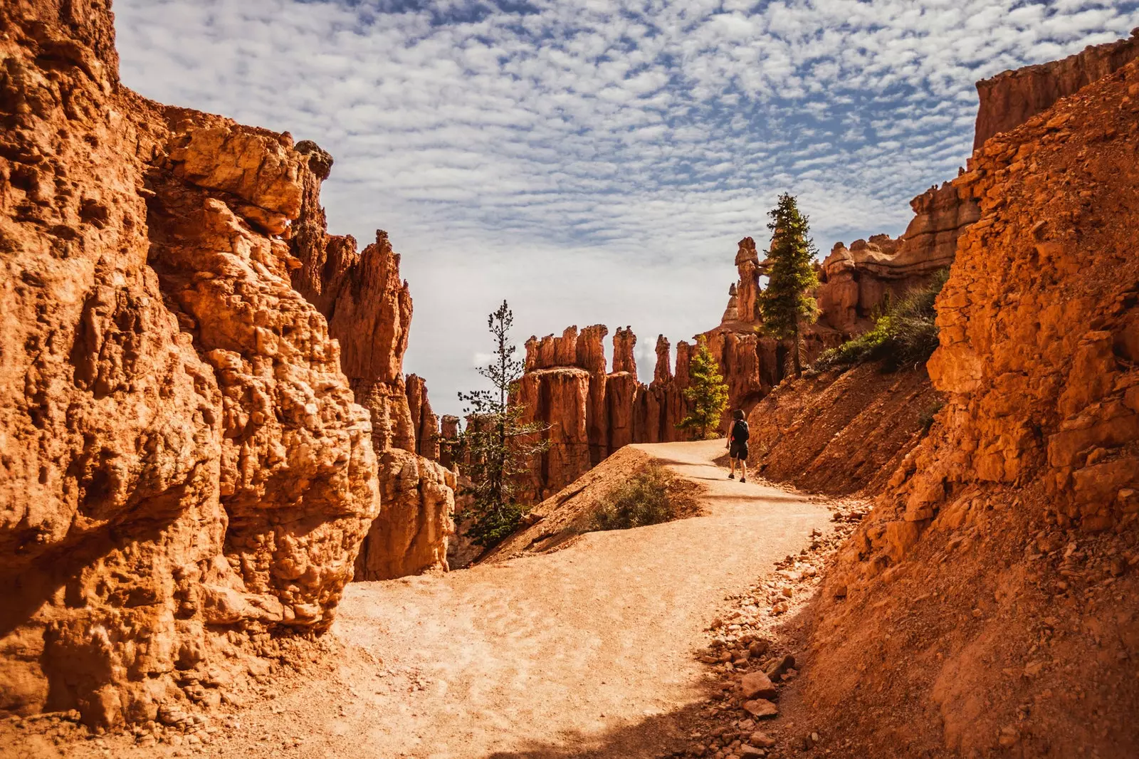 PeekaBoo ösvény a Bryce Canyonban.