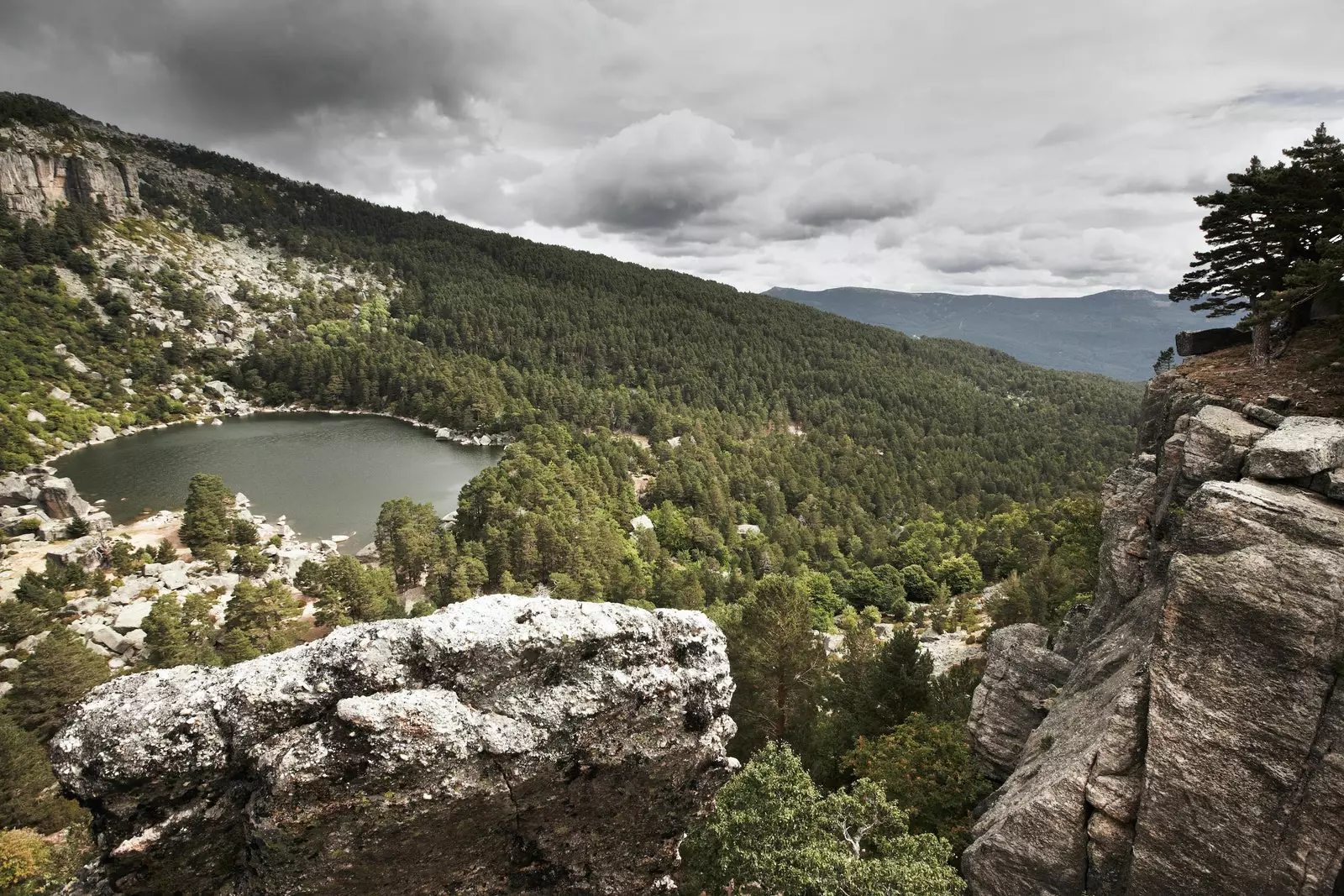 Laguna Negra 자연 공원과 Urbión Soria 빙하 순환.