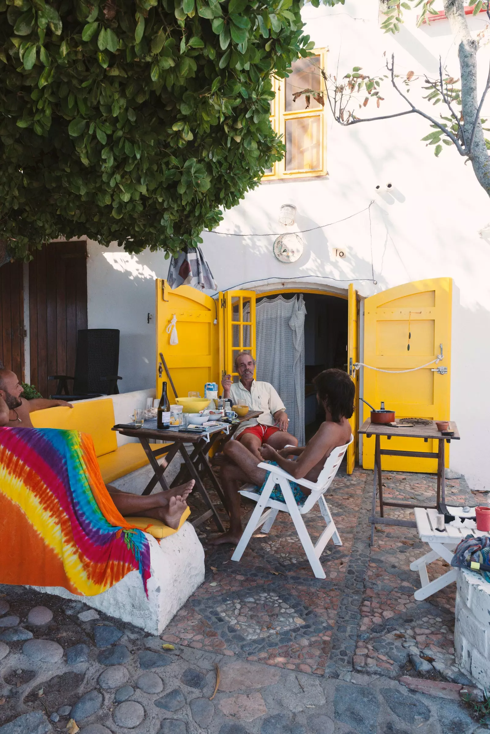 Shtëpitë e peshkatarëve të Cala S'Alguer kanë kaluar brez pas brezi në çdo familje.