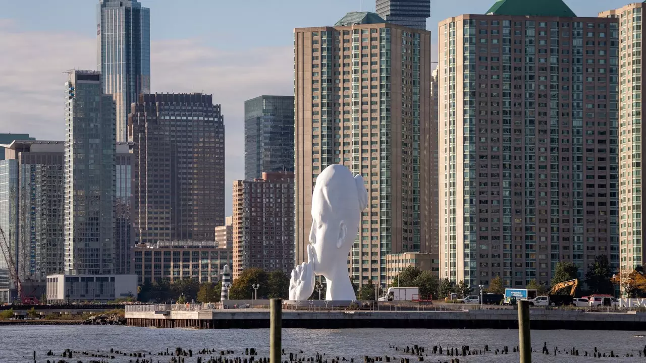 ‘The soul of water’, an dealbh nua le Jaume Plensa ar bhruach Abhainn Hudson