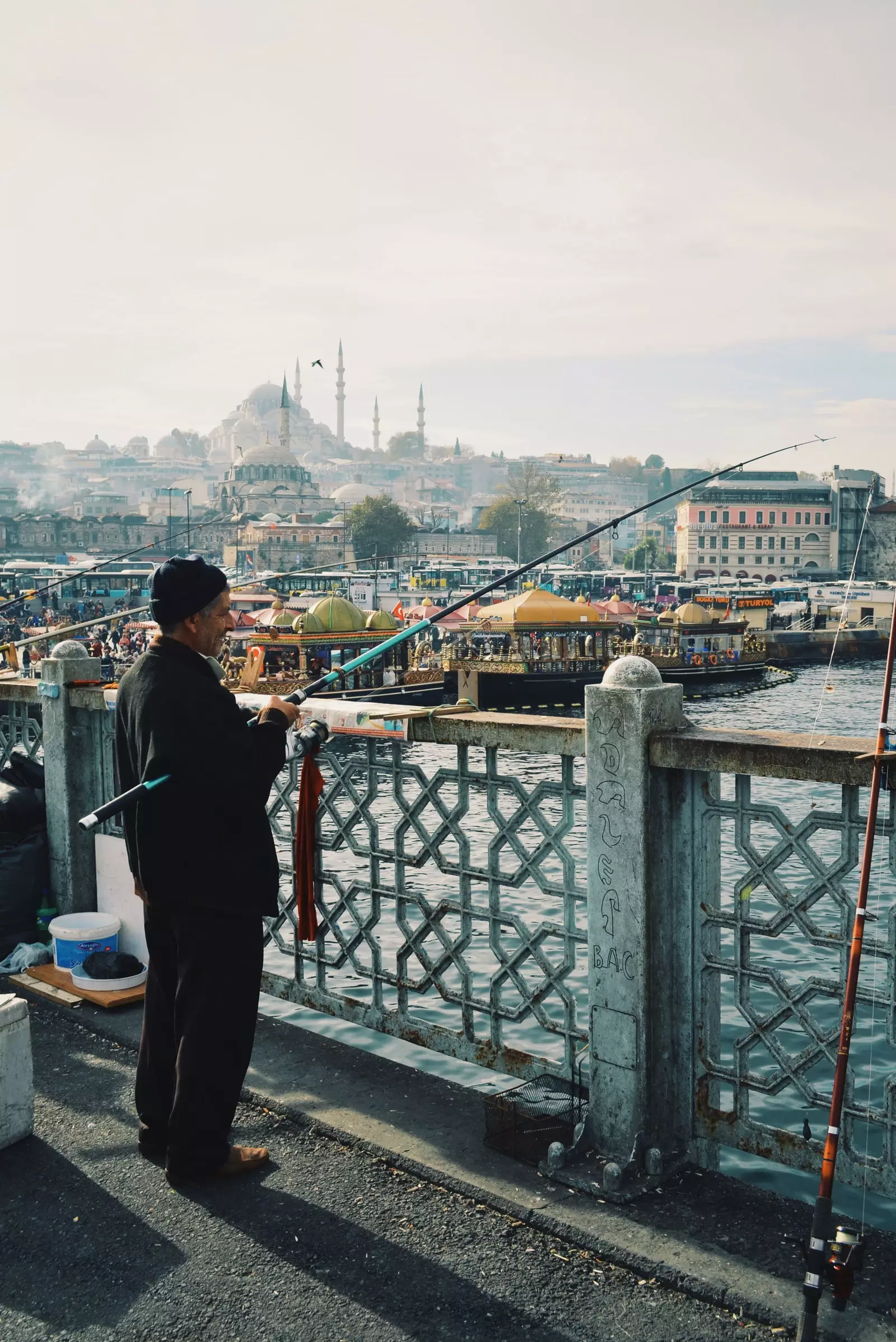 Deniz, İstanbul'un en büyük müttefikidir.