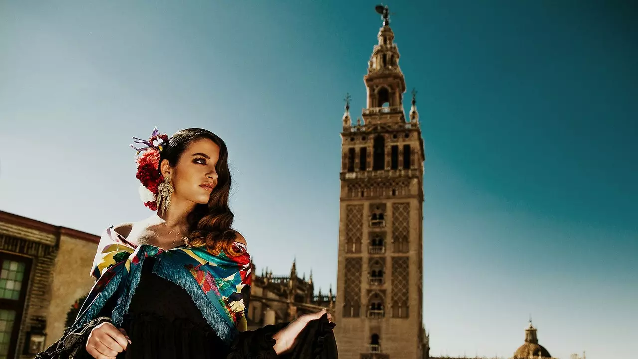 Mode flamenco : artisanat par drapeau à Séville