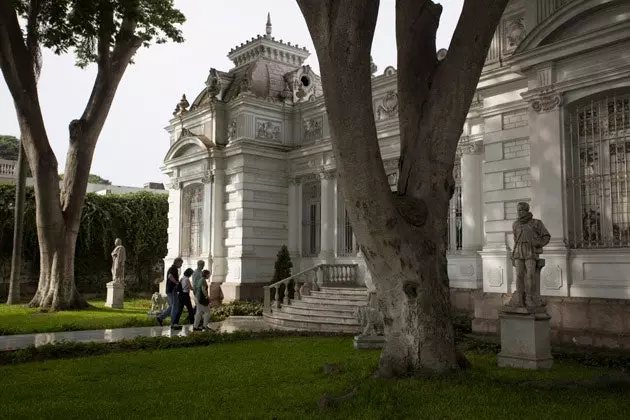 Lima Barranco naabruskond, uus kunsti ja disaini häll Peruus