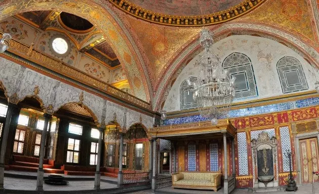 La sala del trono nel Palazzo Topkapi