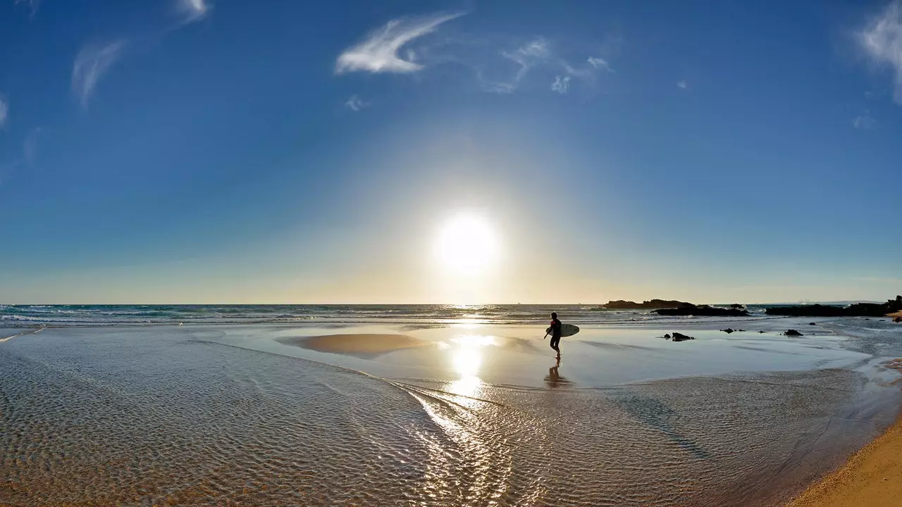 Putovanje obalom Alentejo: raj za surfere