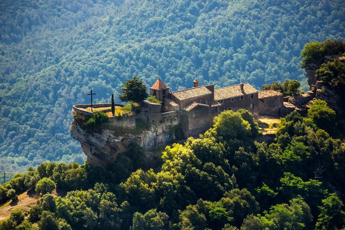 Klášter Rocacorba Girona Canet d'Adri Costa Brava Katalánsko.