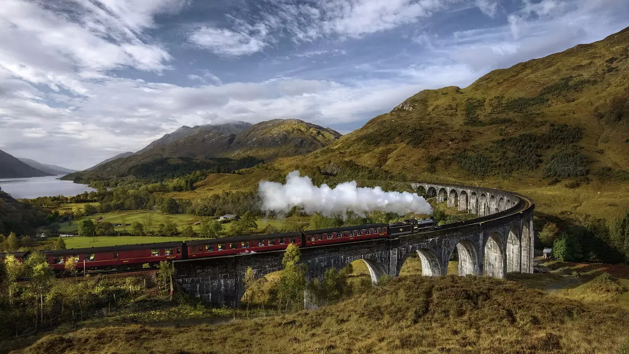 Harry Potter treni geri döndü! 2022 sezonu biletleri satışa çıktı