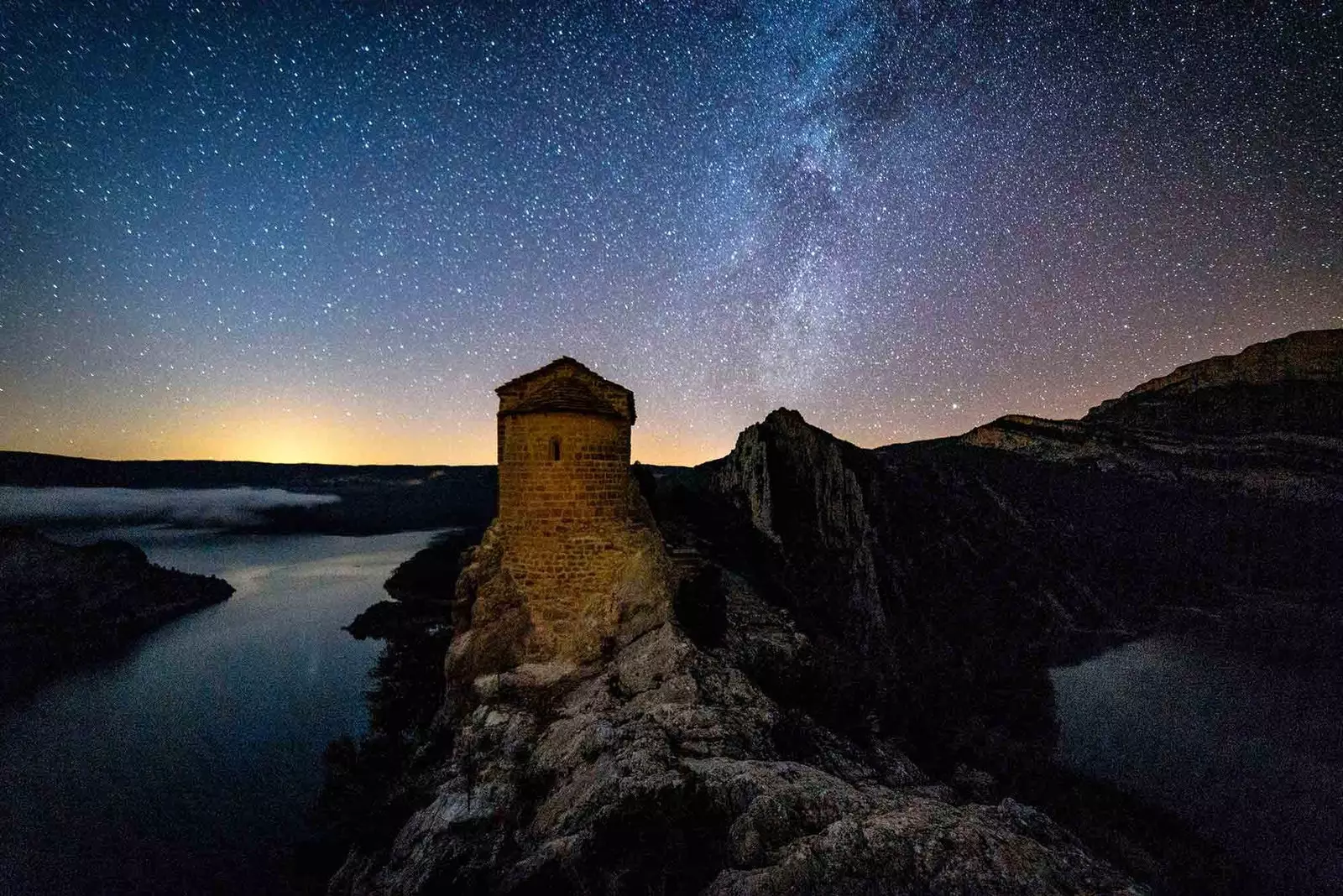 Mare de Du de la Pertusa Lleida Ermitāža