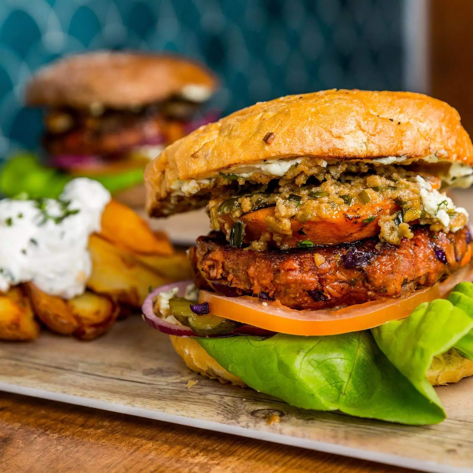 M'hemm ħadd li jista' jirreżisti l-hamburgers ta' Viva Burger