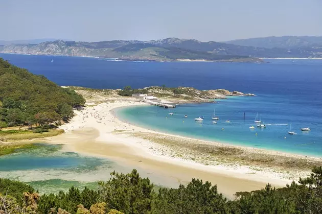 Rhodes Beach Cies կղզիներ