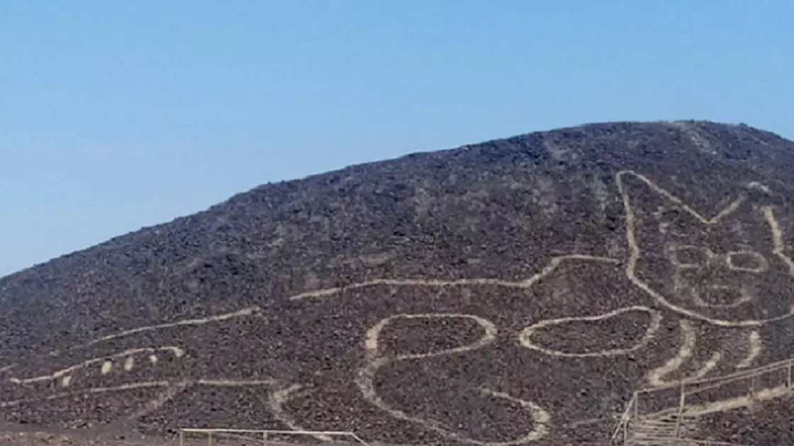 Pampa de Nazca'da yeni bir jeoglif keşfederler.