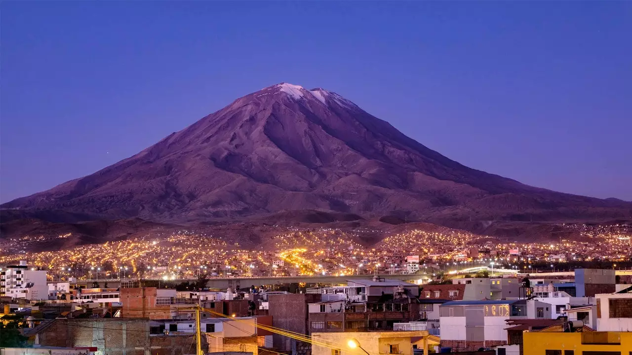 Arequipa: byen, der sover i skyggen af en vulkan