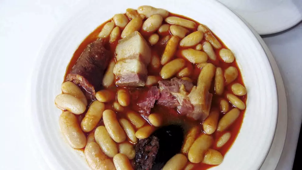 Aacht Tempelen vun der Fabada an Asturien