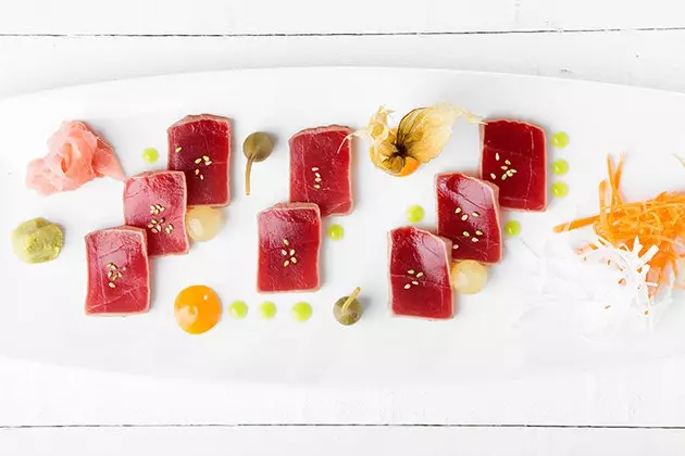 Almadraba tuna merah liar tataki