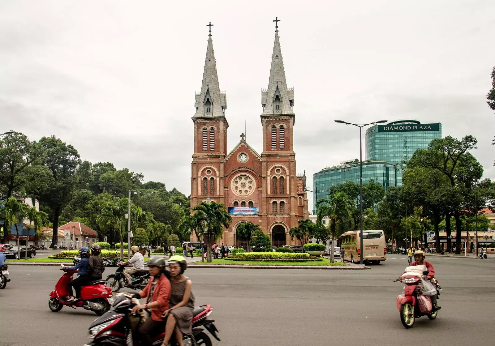 Catedral de Notre Dame na cidade