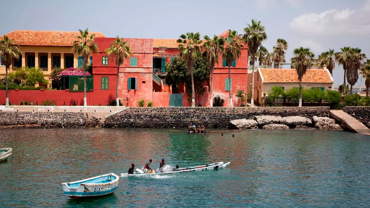 Vodič kroz Senegal... sa Khadjouom Sambeom