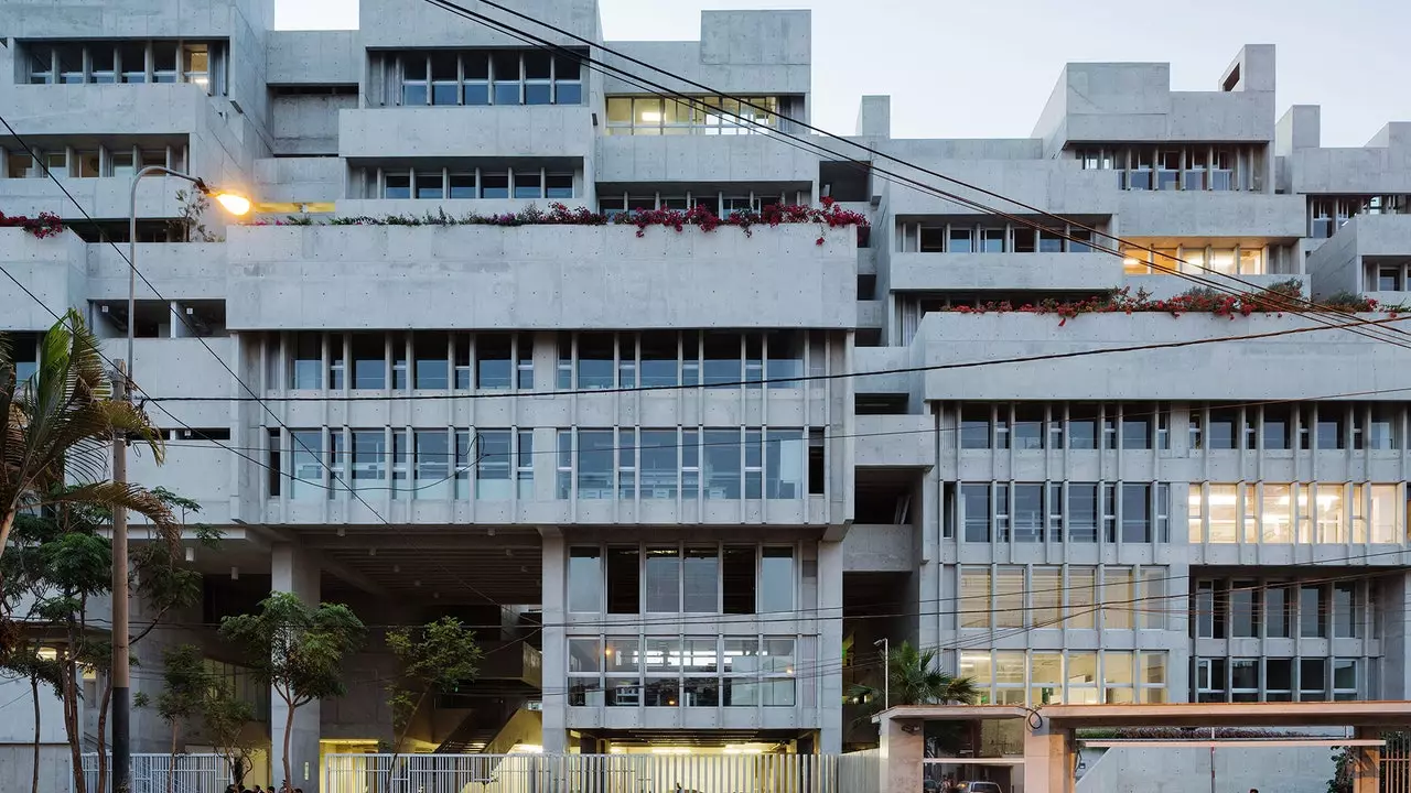 Yvonne Farrell און Shelley McNamara, 2020 Pritzker Architecture Prize Laureate