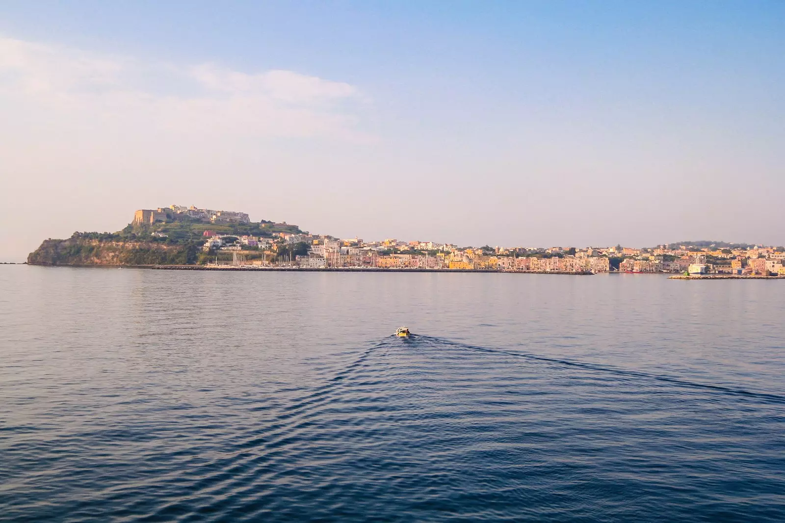 Procida d'italienesch Paradäis Dir sicht