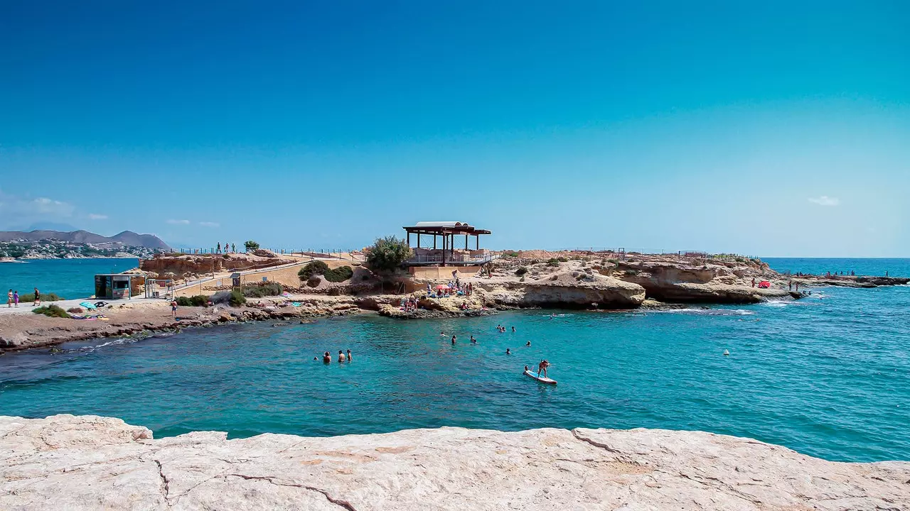 Varför tillbringa sommaren i El Campello, Alicante