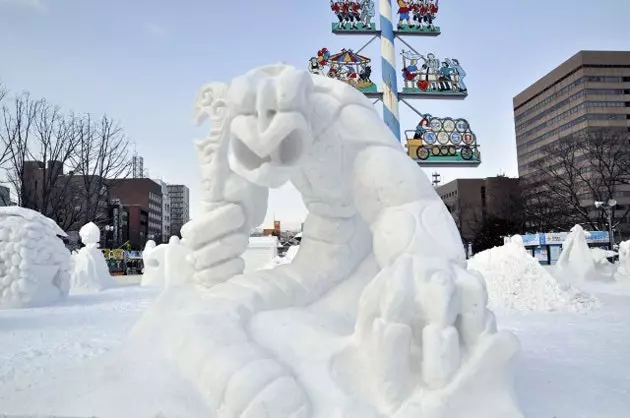 Patung salju di Sapporo