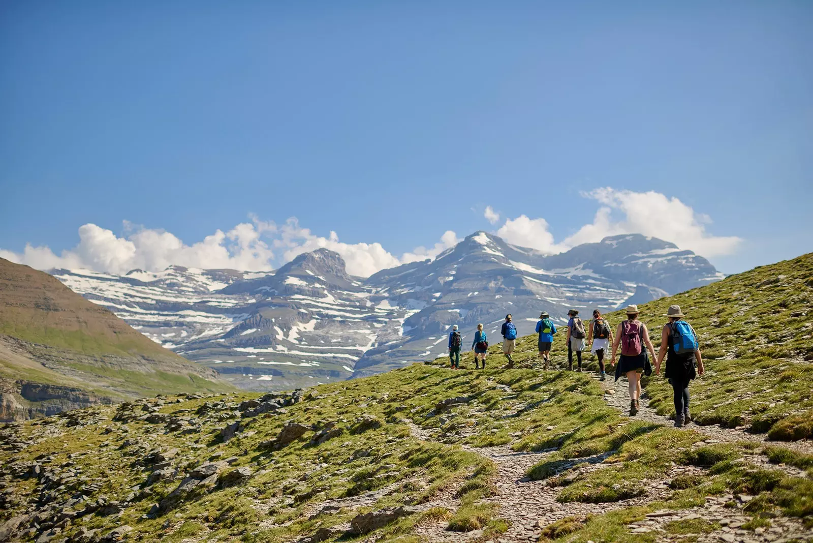 Casa Cuadrau Pyrenees aragons յոգայի նահանջ