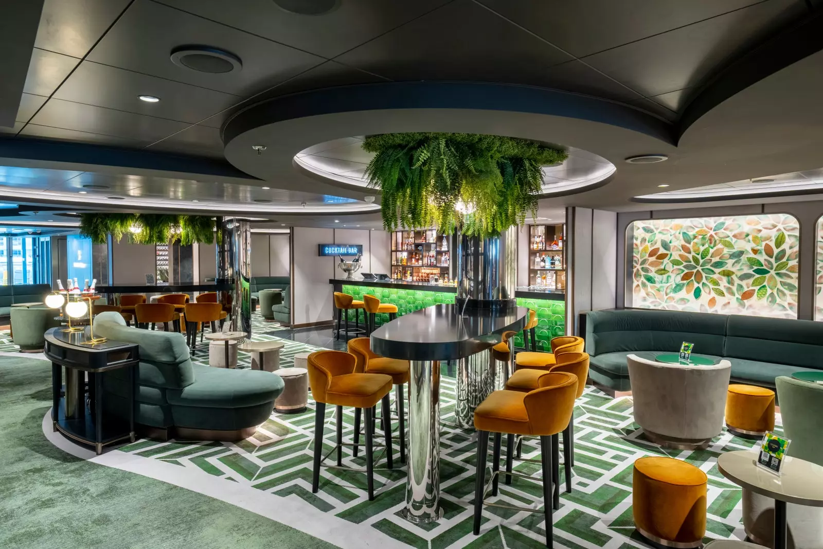 Zelený koktailový bar MSC Cruises MSC Seashore