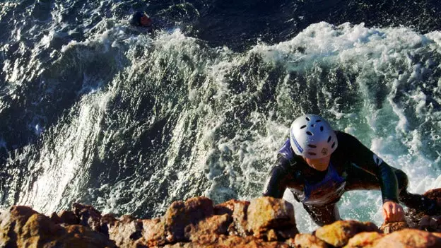 Coasteering, спорт этого лета